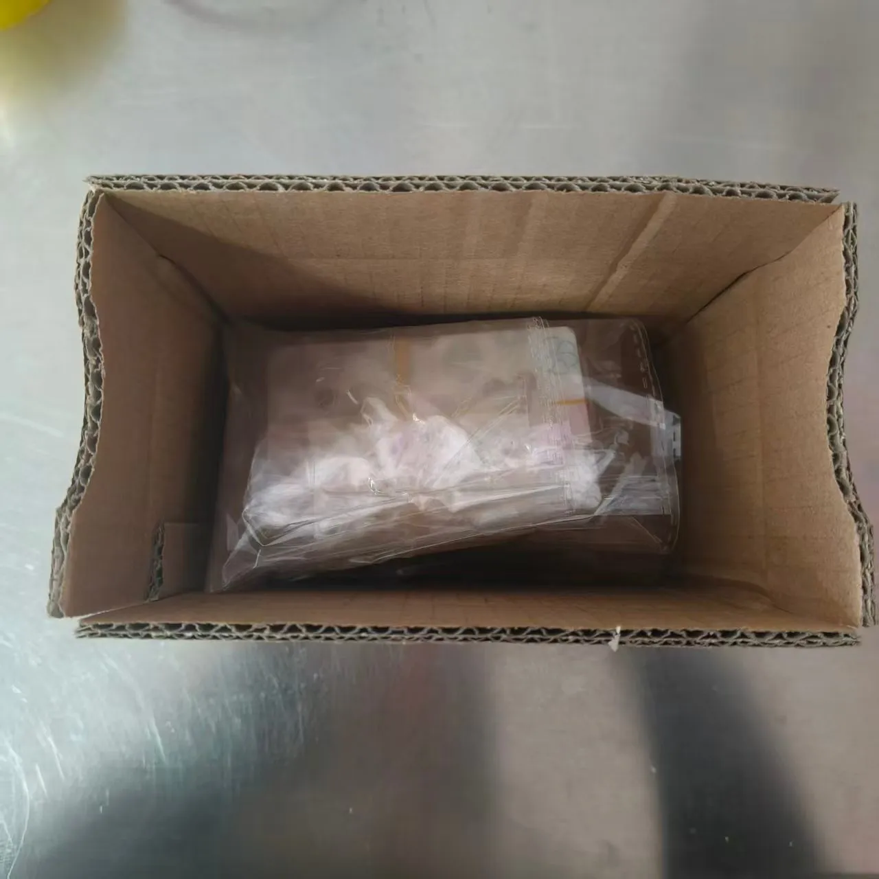 Ödənişlərinizi fərdiləşdirin! Kredit kartı dərilərinin yeni xəttini təqdim etmək