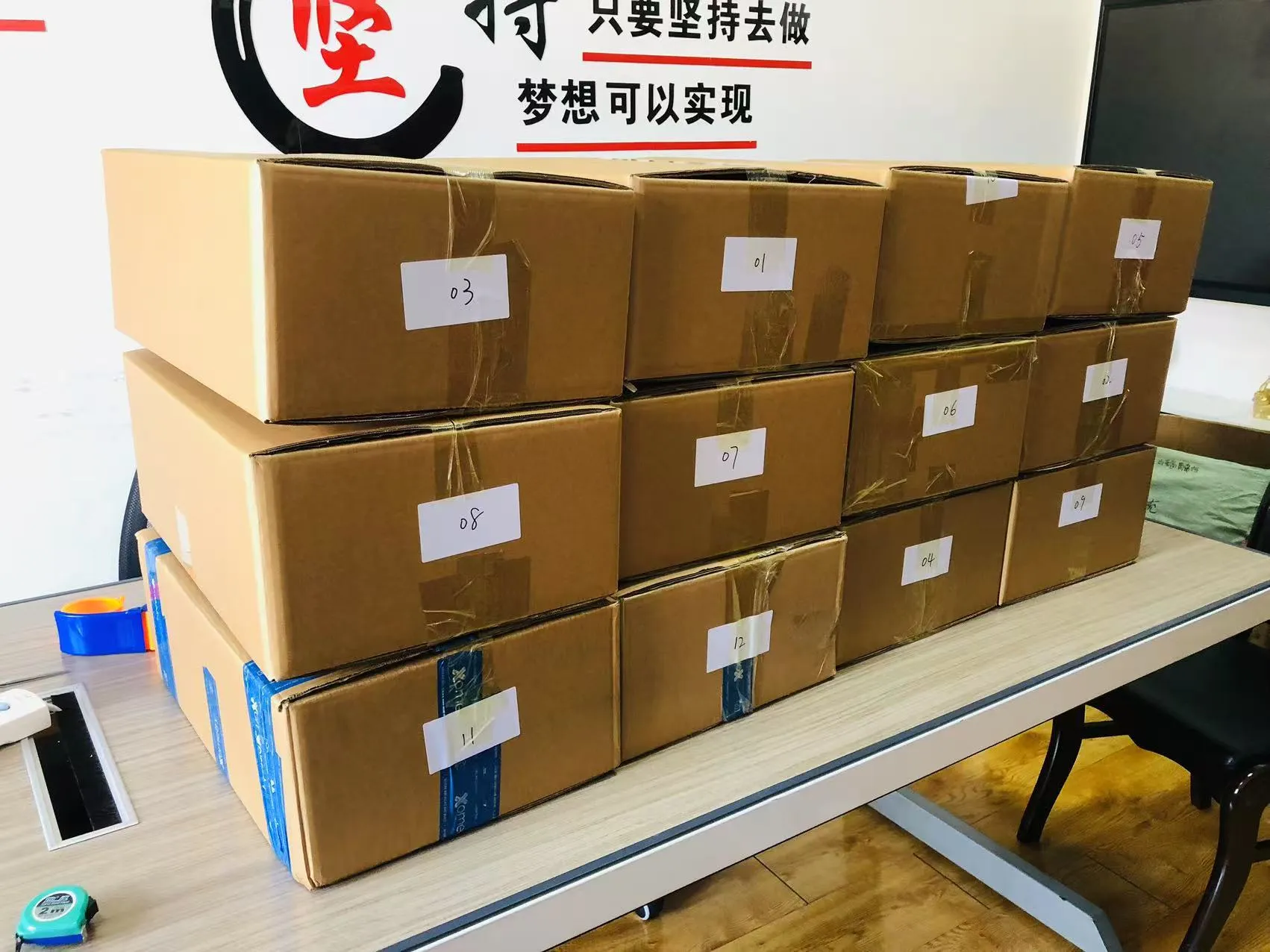 JOJO Paketi Uşaqlara Parlaq Əyləncə Gətirir