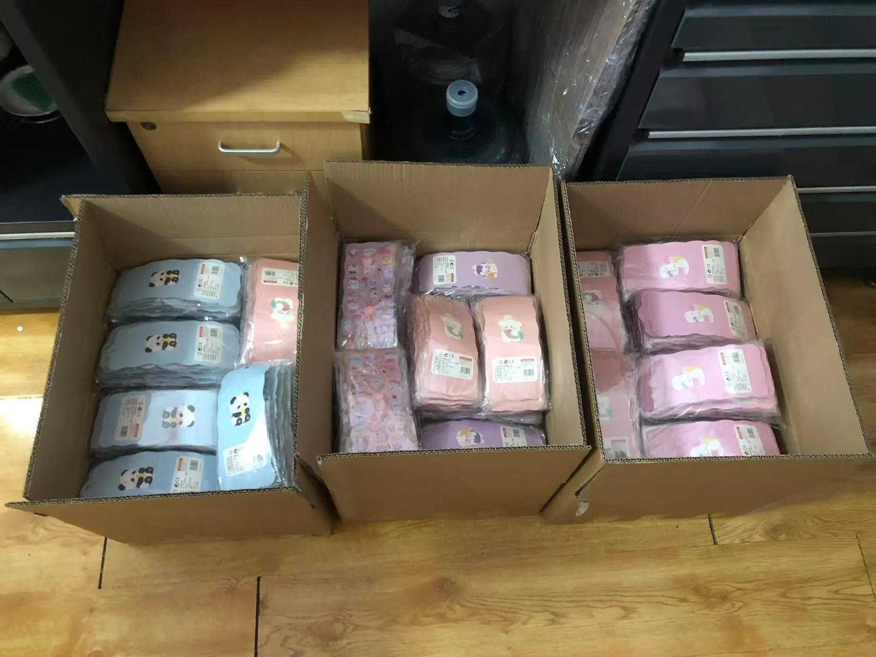 Sıxılan but formalı stikerləri xoşlayırsınız?