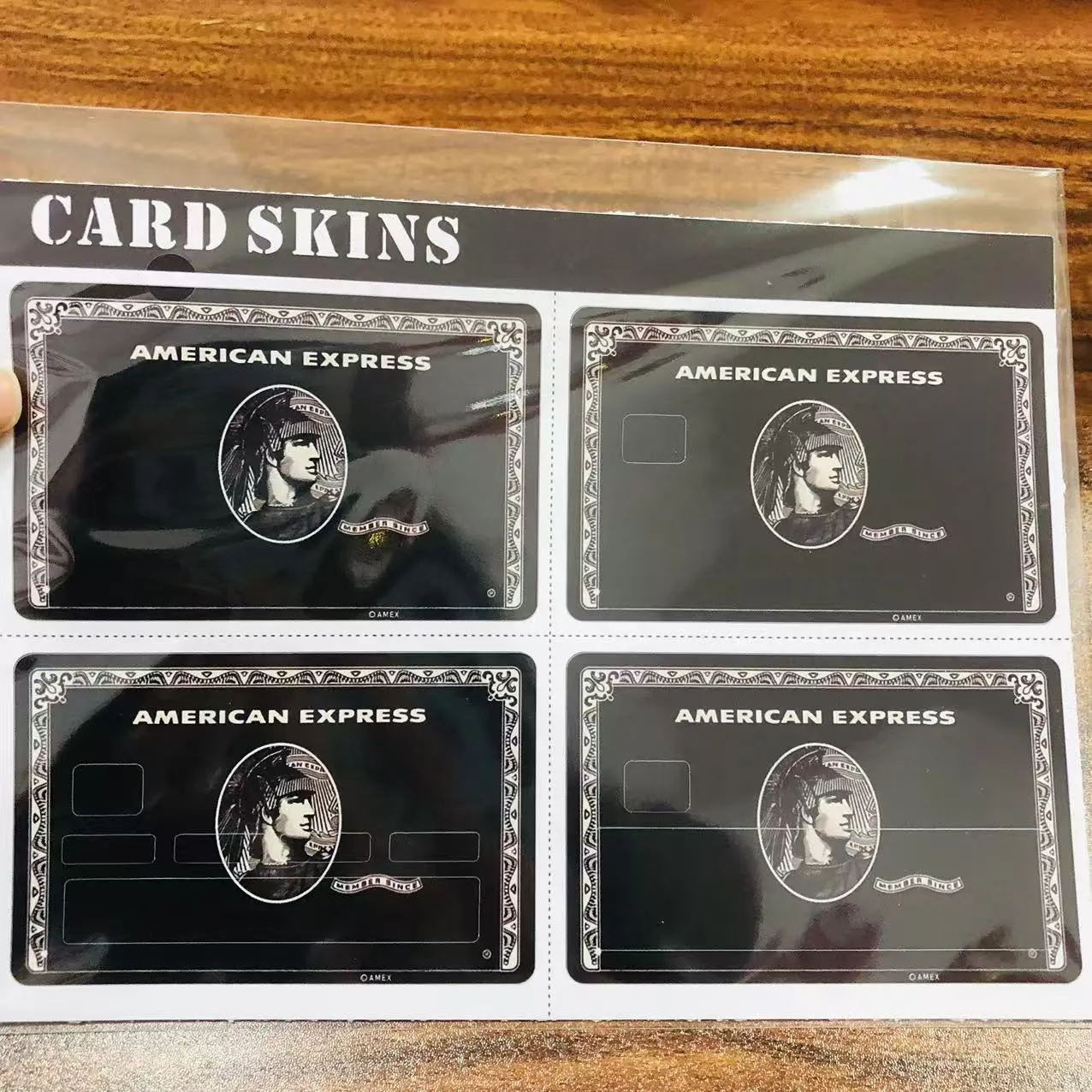 Burada istədiyiniz kredit kartı stikerlərini tapa bilərsiniz