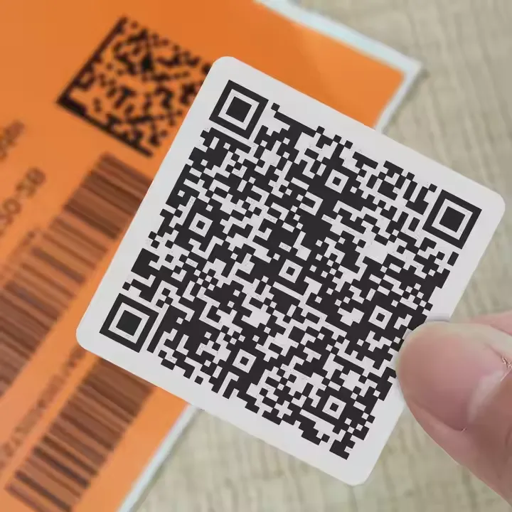 QR Kod etiketi